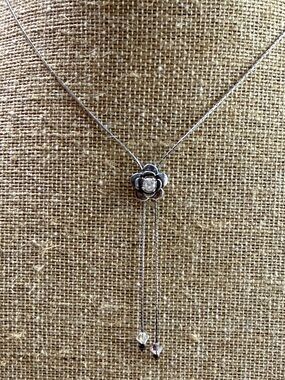 Delicate Silver Flower Lariat Necklace - Silver sterling 925 Israel
